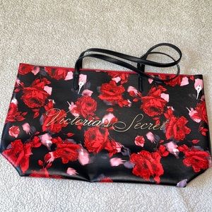 Victoria’s Secret tote bag
